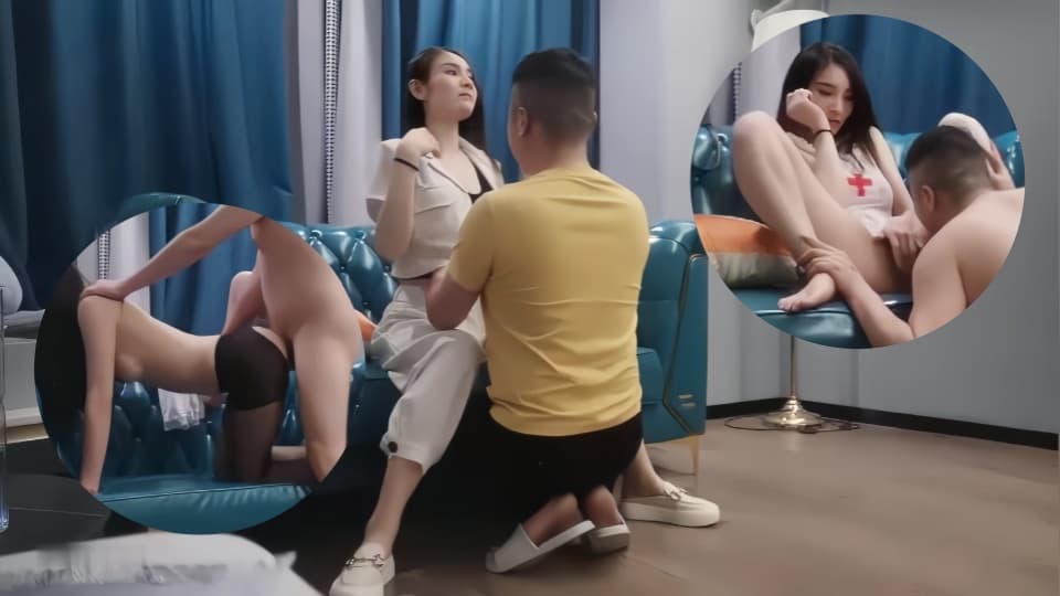 外围长腿小姐姐骚的很，还穿情趣护士装调情，妹子自摸翘起屁股扭动，开档黑丝大屁股骑乘撞击